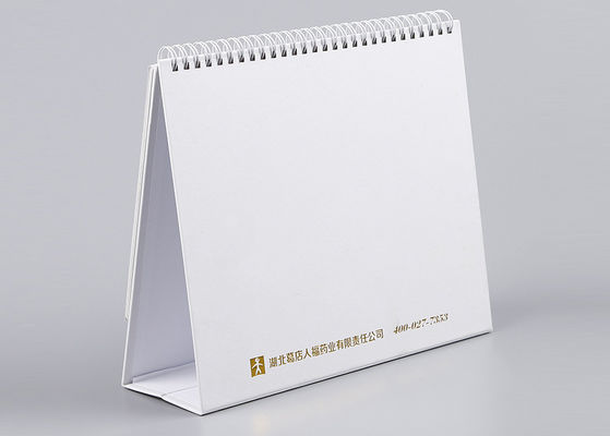 Το πτυσσόμενο ημερολόγιο γραφείων με τη στάση, σχολιάζει το διακοσμητικό ημερολόγιο γραφείων ελασματοποίησης