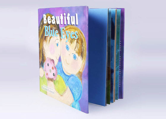 Ντυμένο έγγραφο βιβλίων των παιδιών Hardcover παραμυθιού Coloful με το πλαστικό σακάκι σκόνης
