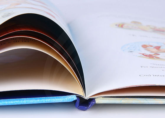 Βιβλία πινάκων των γκρίζων εκπαιδευτικών εξατομικευμένα παιδιών με την ελασματοποίηση ερμηνείας